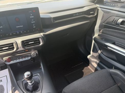 Used 2024 Ford Mustang GT RWD image 17