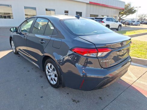 Used 2024 Toyota Corolla LE image 4