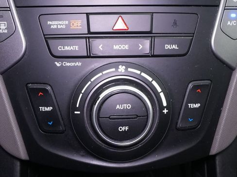 Used 2014 Hyundai Santa Fe Sport 2.0T w/ Technology Package 05 AWD/4WD image 37
