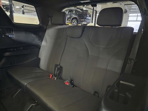 Used 2025 Hyundai Palisade Calligraphy image 15