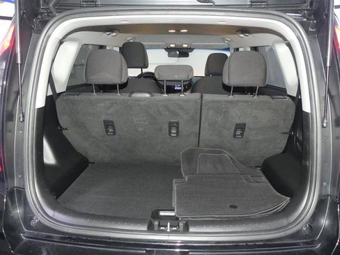 Used 2017 Kia Soul w/ Convenience Package image 9