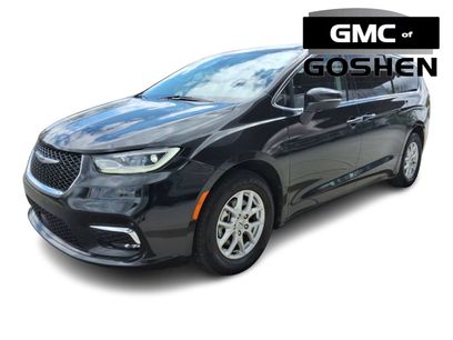 Used 2023 Chrysler Pacifica Touring-L