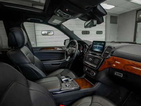 Used 2018 Mercedes-Benz GLS 550 4MATIC image 14