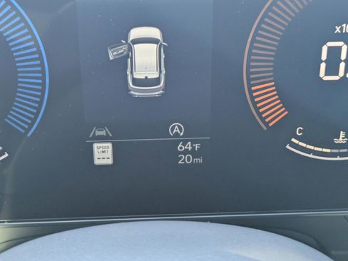 New 2026 Hyundai Kona SE FWD image 33