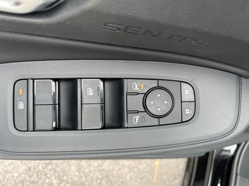 New 2026 Nissan Sentra SV w/ SV Convenience Package FWD image 12