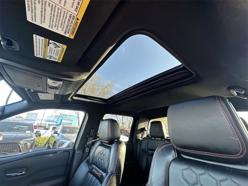 Used 2023 Nissan Frontier PRO-4X w/ Pro-4X Premium Package image 21