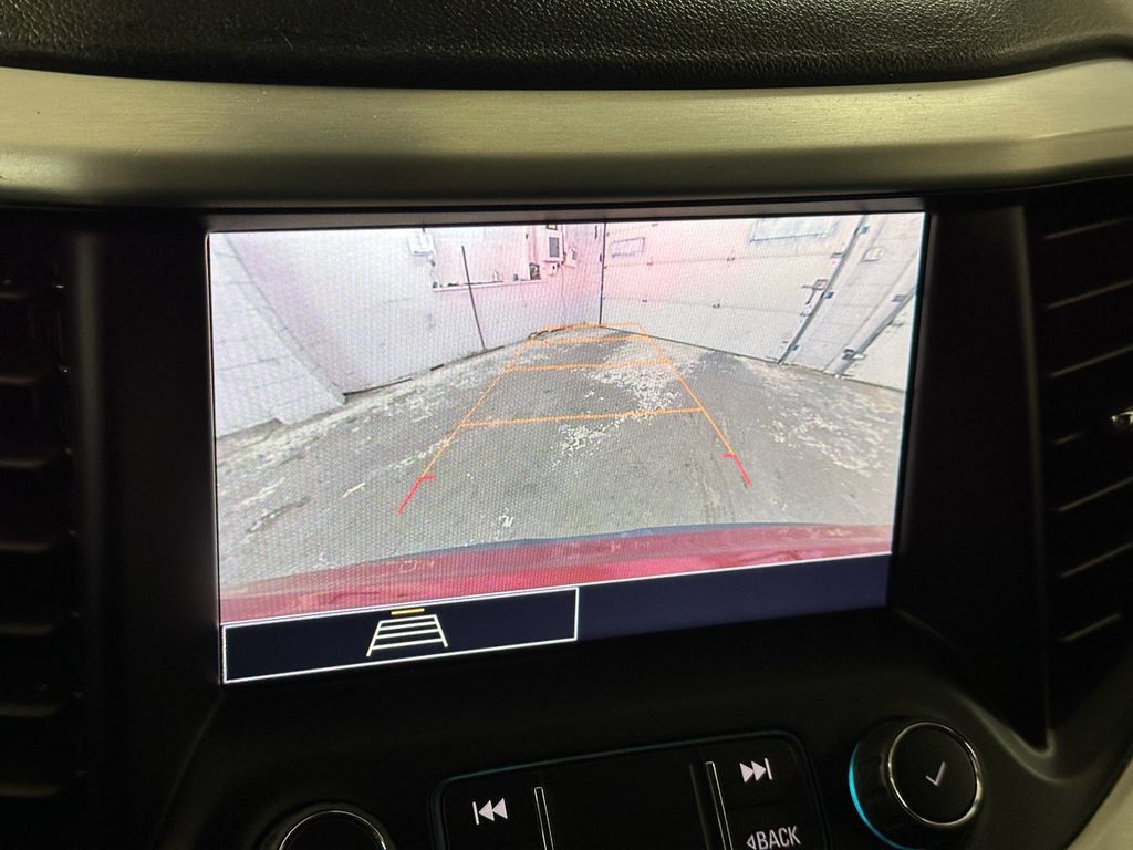 Used 2023 GMC Acadia SLE w/ Driver Convenience Package AWD/4WD image 44