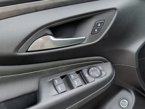 New 2026 Buick Envista Sport Touring w/ Studio Series FWD image 20
