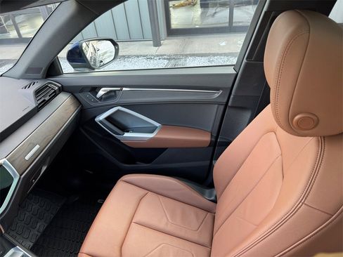 Used 2022 Audi Q3 2.0T Premium Plus image 20