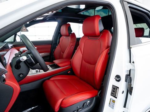 Used 2026 Genesis GV70 2.5T Sport Prestige image 37