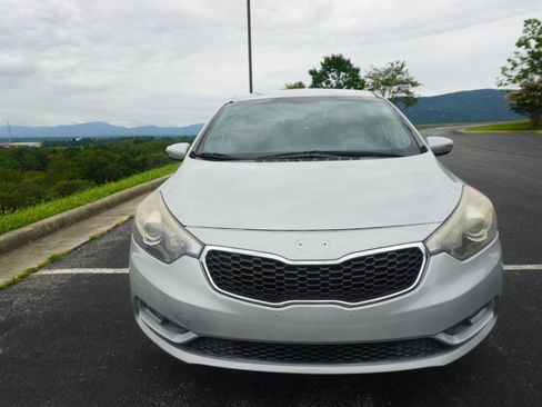 Used 2014 Kia Forte EX FWD image 2