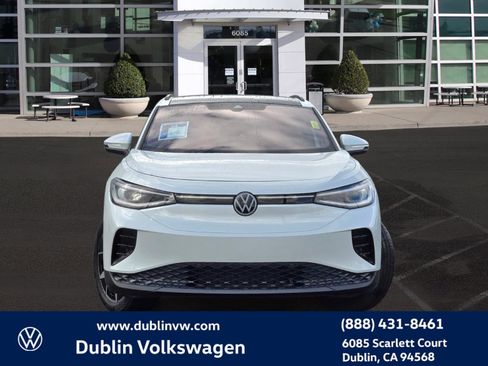 Used 2023 Volkswagen ID.4 Pro S image 2