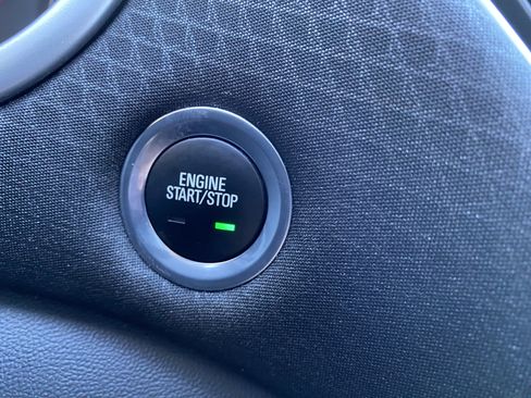 Used 2024 Chevrolet Malibu LT image 24