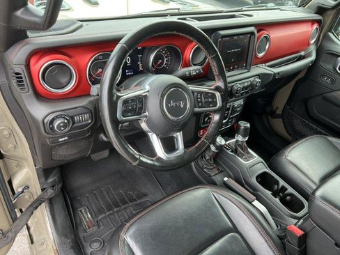 Used 2020 Jeep Gladiator Rubicon AWD/4WD image 16