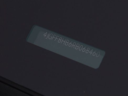 Used 2024 Mercedes-Benz Maybach GLS 600 4MATIC image 26