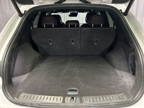 Used 2023 Genesis GV70 2.5T w/ Advanced Package image 24