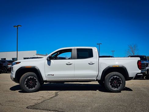 New 2026 GMC Canyon AT4 image 8