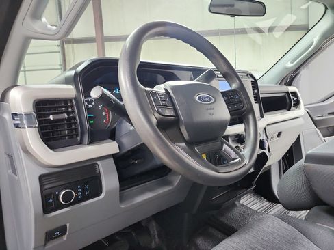 Used 2024 Ford F250 XL w/ XL Off-Road Package AWD/4WD image 18