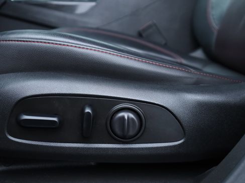 Used 2020 Chevrolet Blazer RS image 25