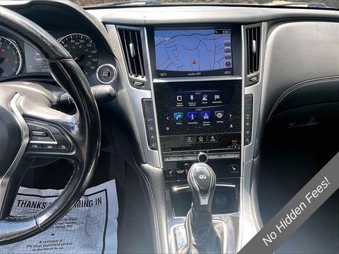 Used 2019 INFINITI Q50 Luxe w/ Essential Package (3.0T Luxe) AWD/4WD image 6
