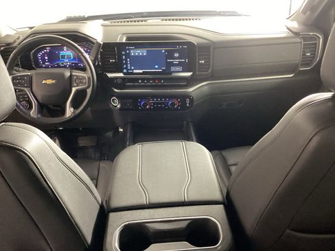 Used 2024 Chevrolet Silverado 3500 LTZ w/ LTZ Convenience Package image 22