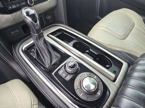 Used 2020 INFINITI QX80 Limited w/ All-Season Package image 22