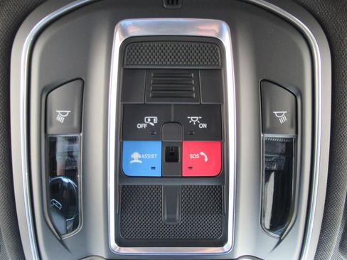 New 2026 Jeep Grand Cherokee Laredo w/ MOPAR Finishing Package RWD image 28