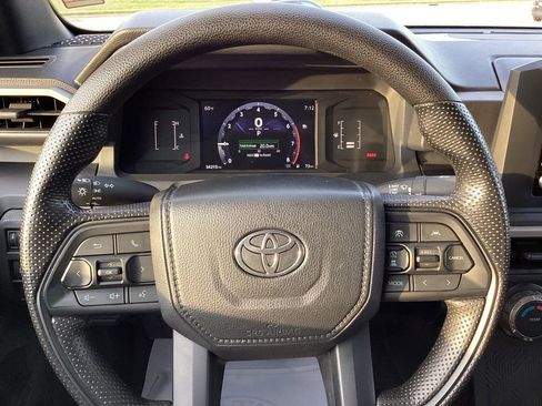 Used 2024 Toyota Tacoma SR image 25