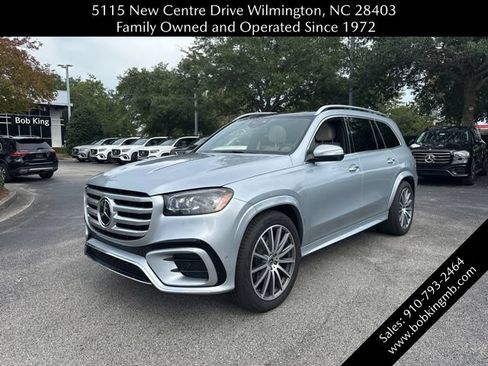 Certified 2025 Mercedes-Benz GLS 450 4MATIC image 8