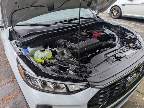 New 2026 Ford Escape ST-Line w/ Tech Pack #1 image 38