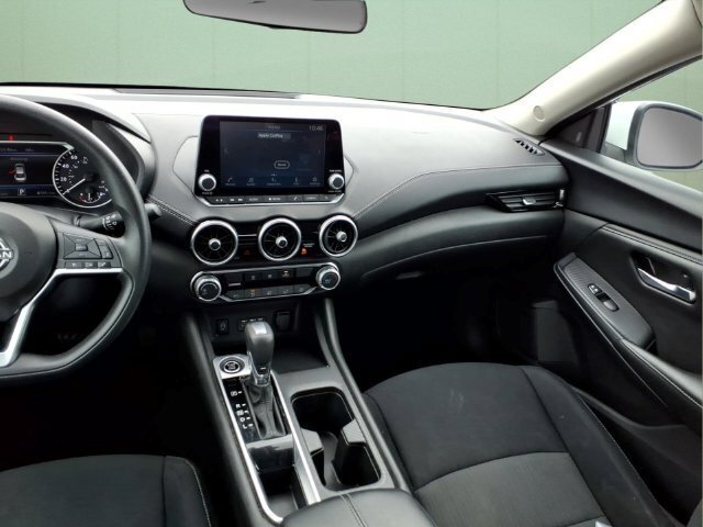 Used 2024 Nissan Sentra SV FWD image 19