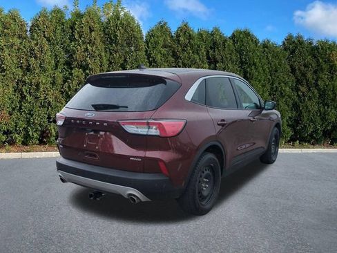 Used 2021 Ford Escape SE w/ Convenience Package AWD/4WD image 4