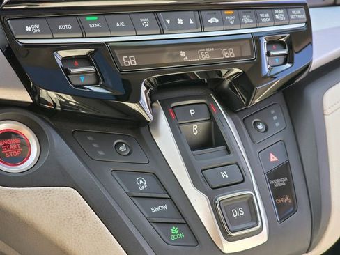 Used 2025 Honda Odyssey EX-L image 30