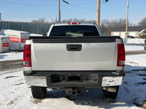 Used 2011 GMC Sierra 2500 SLE image 7