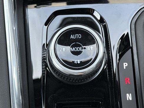 New 2026 GMC Canyon AT4 w/ Technology Plus Package AWD/4WD image 20