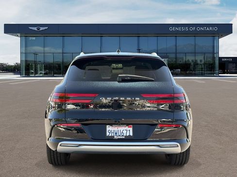 Used 2023 Genesis Electrified GV70 AWD/4WD image 6