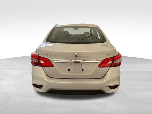 Used 2019 Nissan Sentra SV FWD image 9