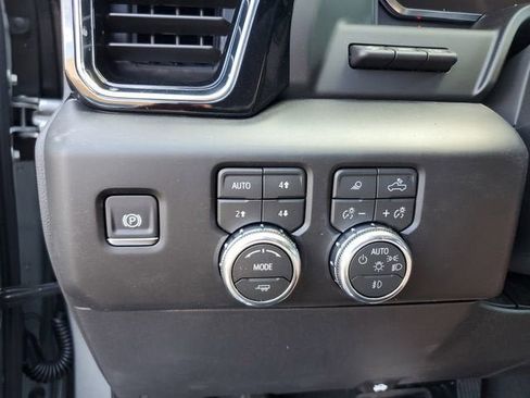 New 2026 GMC Sierra 1500 Denali w/ Denali Reserve Package AWD/4WD image 31