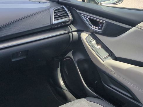 Used 2020 Subaru Forester Premium image 20