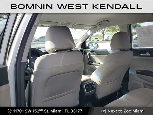 Used 2021 Kia Sportage LX image 7