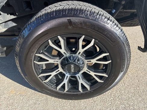 Used 2021 Ford F150 Platinum w/ Equipment Group 701A High AWD/4WD image 16