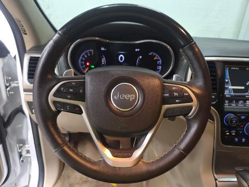 Used 2016 Jeep Grand Cherokee Overland RWD image 9