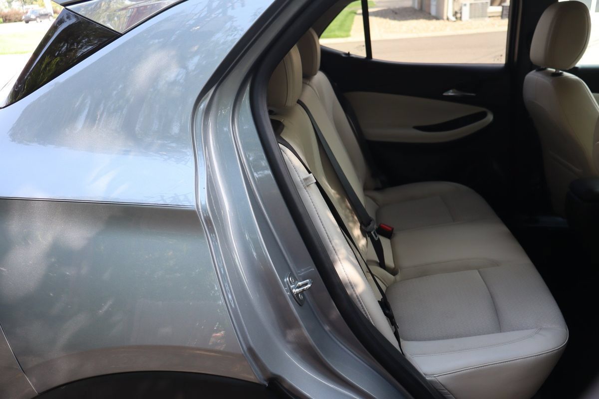 Used 2023 Buick Encore GX Preferred w/ Cold Weather Comfort Package FWD image 21