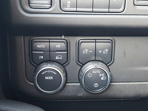 Used 2022 Chevrolet Tahoe LS w/ Driver Alert Package AWD/4WD image 38