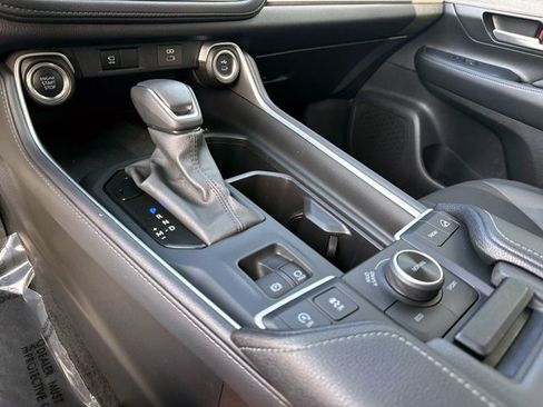 Used 2025 Toyota Grand Highlander AWD image 30