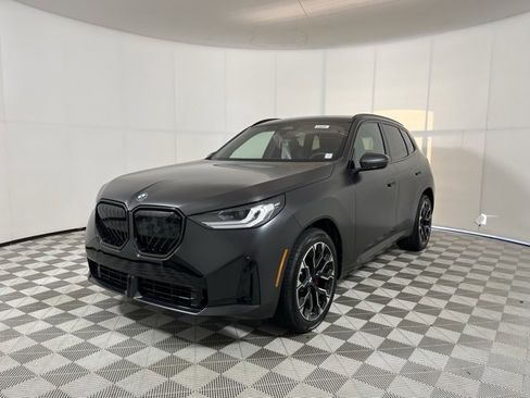 Used 2026 BMW X3 xDrive30 w/ M Sport Package image 3