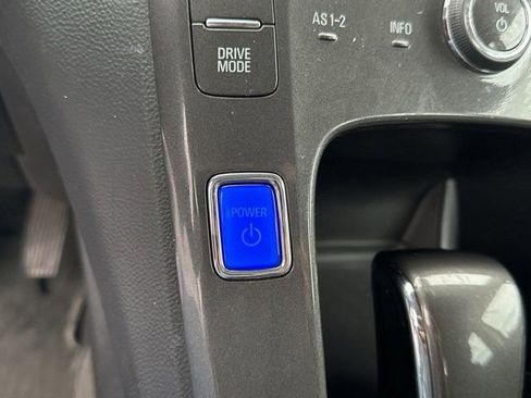 Used 2014 Chevrolet Volt Base image 15