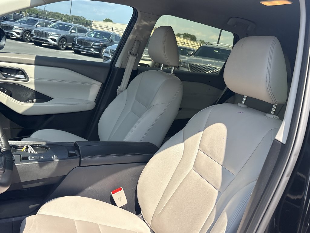 Used 2025 Nissan Rogue SL FWD image 20