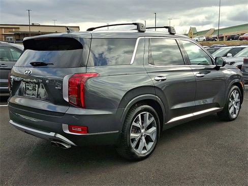 Certified 2021 Hyundai Palisade Limited w/ Cargo Package image 6