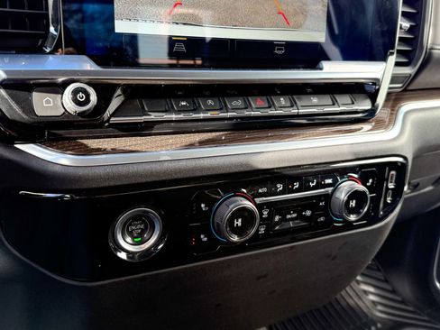 Used 2023 Chevrolet Silverado 1500 RST image 19